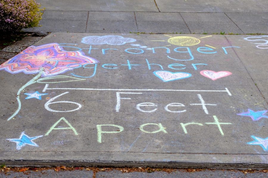 Mom Makes Sidewalk Chalk Art During While Social Distancing